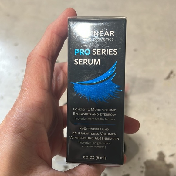 Makeup and Skincare Set with Kevyn Aucoin Eyelash Curler. All new in box! - Picture 4 of 12